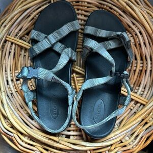 Taos Sandals - Size 41 (10) - Great Condition